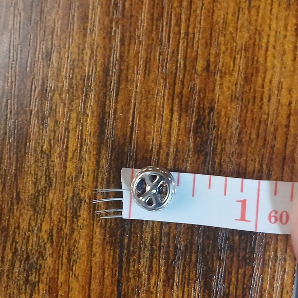 1/4 Cz Qt. Diamond Sterling Silver .925 stud earrings - Picture 3 of 4